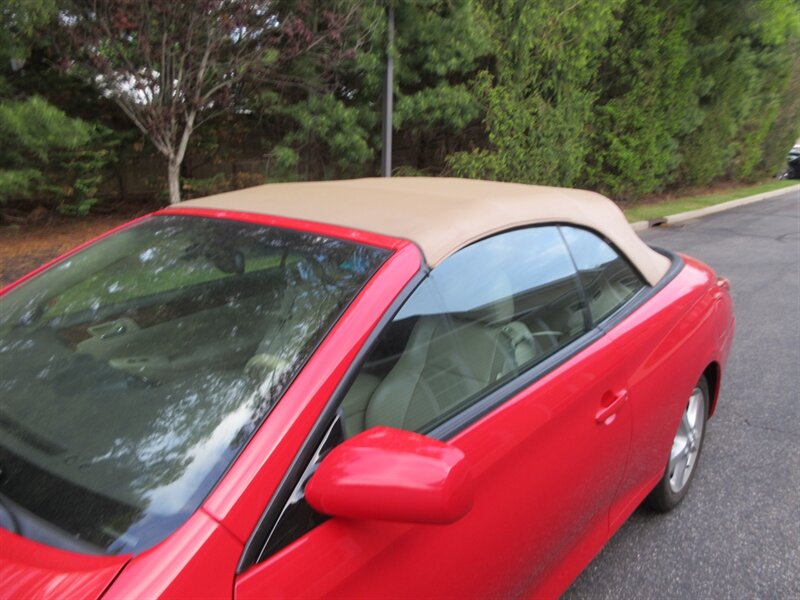 2006 Toyota Camry Solara SLE V6 - Photo 16 - Bohemia, NY 11716