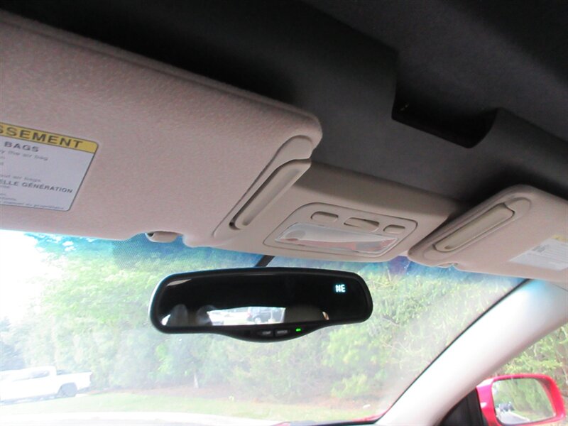 2006 Toyota Camry Solara SLE V6 - Photo 32 - Bohemia, NY 11716