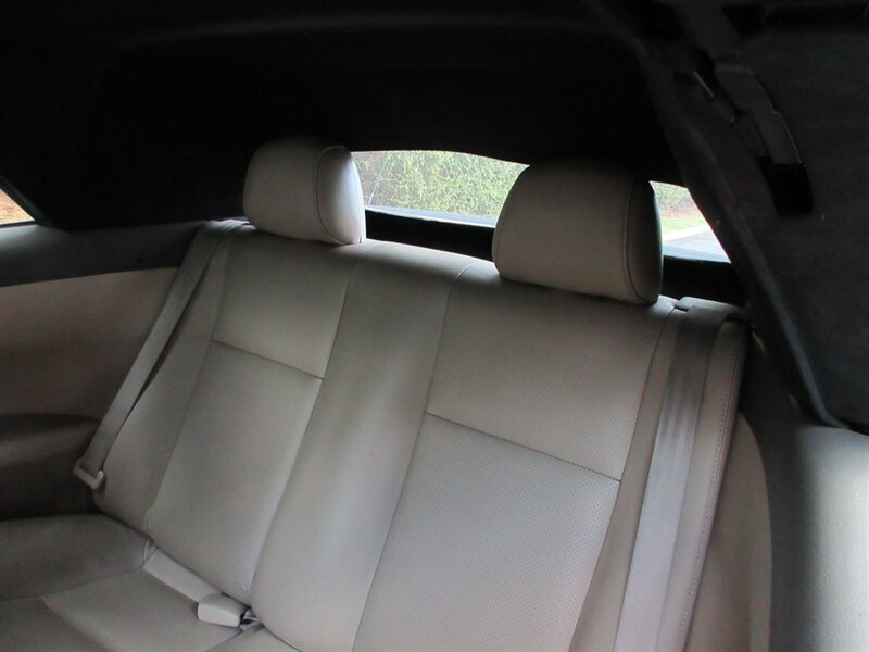 2006 Toyota Camry Solara SLE V6 - Photo 35 - Bohemia, NY 11716