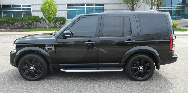 2016 Land Rover LR4 HSE   - Photo 9 - Bohemia, NY 11716