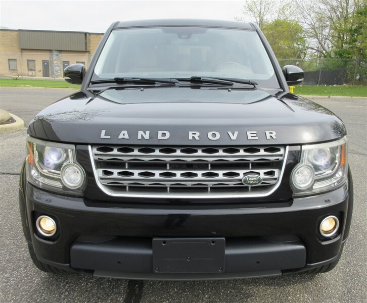 2016 Land Rover LR4 HSE   - Photo 15 - Bohemia, NY 11716