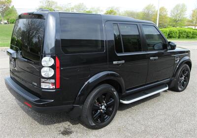 2016 Land Rover LR4 HSE   - Photo 8 - Bohemia, NY 11716