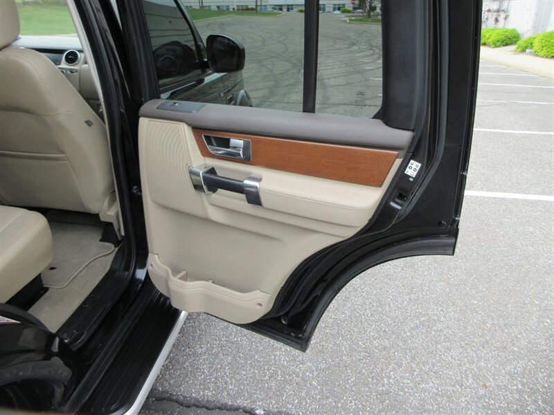 2016 Land Rover LR4 HSE   - Photo 48 - Bohemia, NY 11716