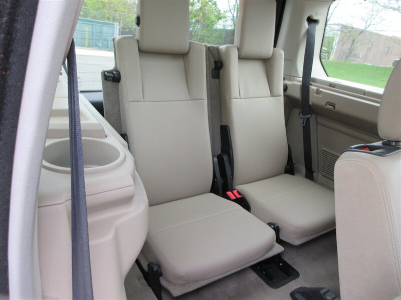 2016 Land Rover LR4 HSE   - Photo 50 - Bohemia, NY 11716