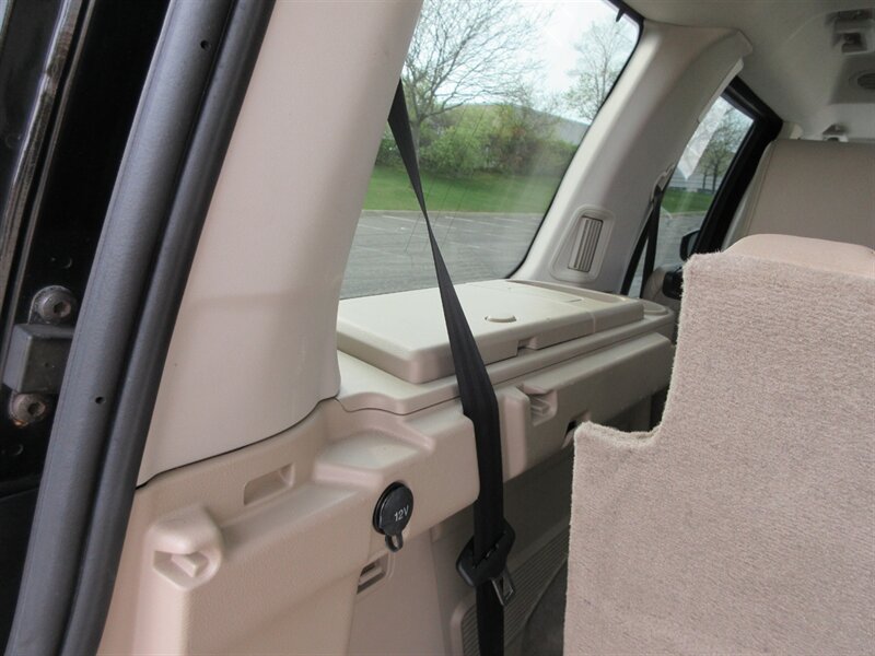 2016 Land Rover LR4 HSE   - Photo 55 - Bohemia, NY 11716