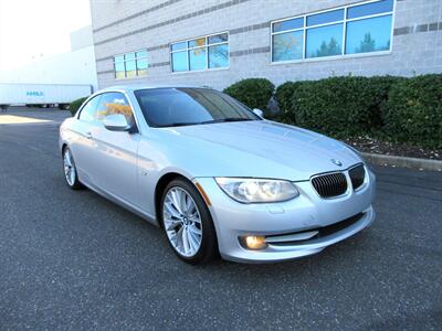 2011 BMW 335i  Convertible - Photo 10 - Bohemia, NY 11716