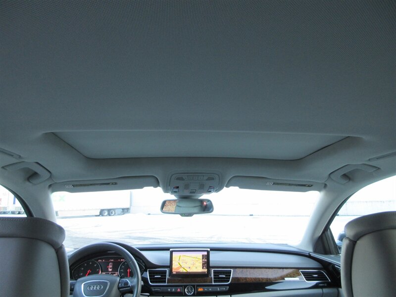 2011 Audi A8 L quattro   - Photo 39 - Bohemia, NY 11716