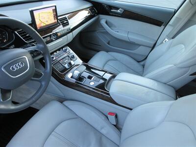 2011 Audi A8 L quattro   - Photo 40 - Bohemia, NY 11716