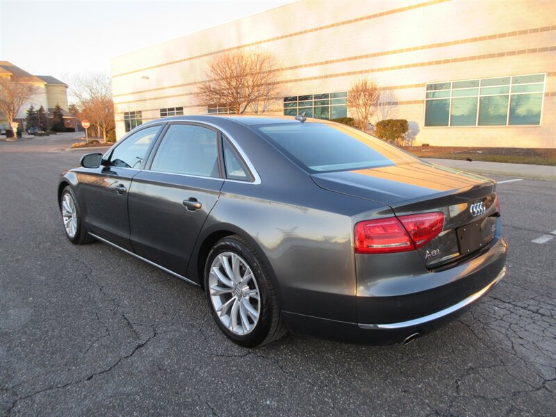 2011 Audi A8 L quattro   - Photo 7 - Bohemia, NY 11716