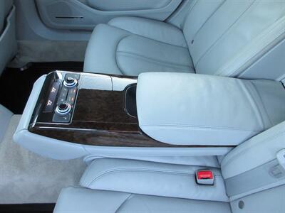 2011 Audi A8 L quattro   - Photo 48 - Bohemia, NY 11716