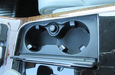 2011 Audi A8 L quattro   - Photo 33 - Bohemia, NY 11716