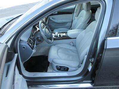 2011 Audi A8 L quattro   - Photo 30 - Bohemia, NY 11716
