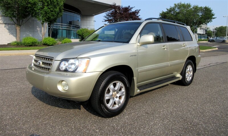 2003 Toyota Highlander Limited   - Photo 9 - Bohemia, NY 11716