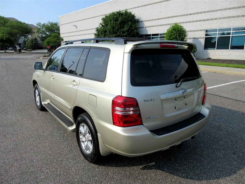 2003 Toyota Highlander Limited   - Photo 7 - Bohemia, NY 11716