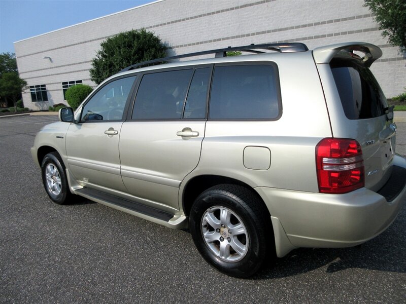 2003 Toyota Highlander Limited   - Photo 23 - Bohemia, NY 11716