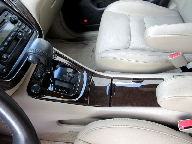 2003 Toyota Highlander Limited   - Photo 38 - Bohemia, NY 11716