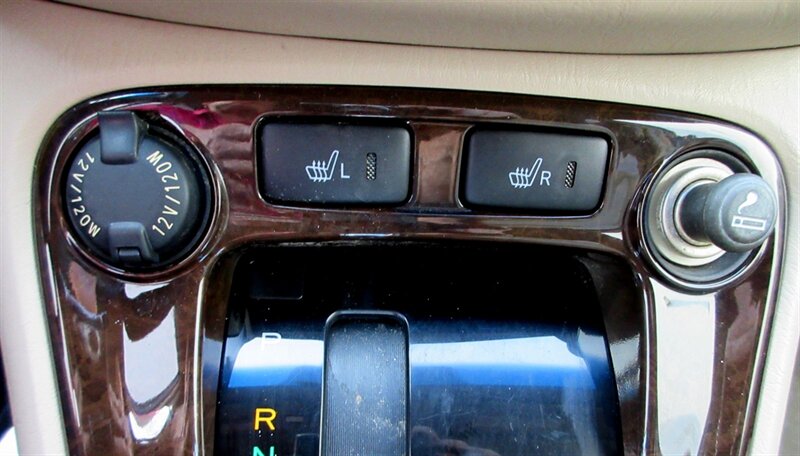 2003 Toyota Highlander Limited   - Photo 37 - Bohemia, NY 11716