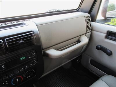 2003 Jeep Wrangler Sahara   - Photo 33 - Bohemia, NY 11716