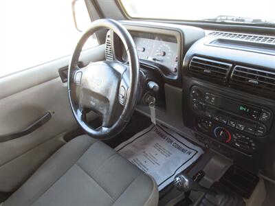 2003 Jeep Wrangler Sahara   - Photo 27 - Bohemia, NY 11716