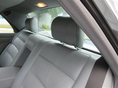1991 Mercedes-Benz 560 SEL - Photo 41 - Bohemia, NY 11716