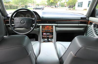 1991 Mercedes-Benz 560 SEL - Photo 33 - Bohemia, NY 11716