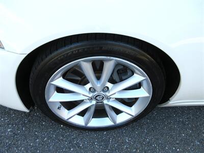2010 Jaguar XK XKR - Photo 58 - Bohemia, NY 11716
