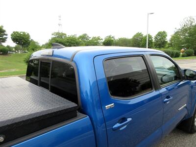 2016 Toyota Tacoma SR5 V6   - Photo 24 - Bohemia, NY 11716