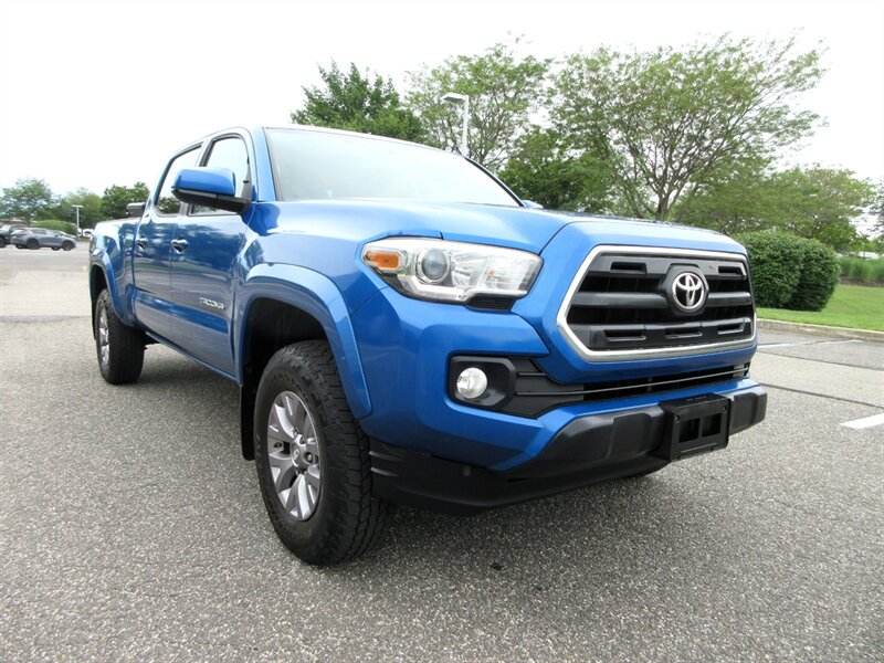 2016 Toyota Tacoma SR5 V6  