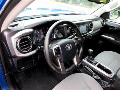 2016 Toyota Tacoma SR5 V6   - Photo 26 - Bohemia, NY 11716