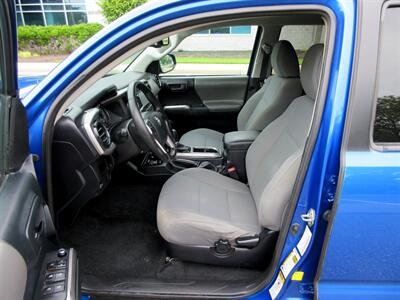 2016 Toyota Tacoma SR5 V6   - Photo 28 - Bohemia, NY 11716