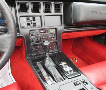 1987 Chevrolet Corvette Convertible - Photo 38 - Bohemia, NY 11716