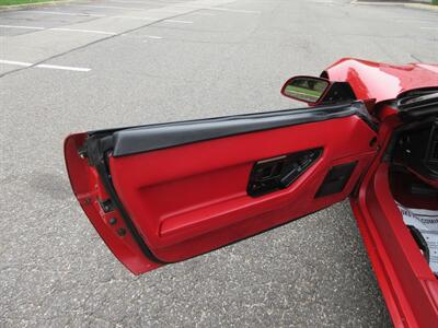 1987 Chevrolet Corvette Convertible - Photo 29 - Bohemia, NY 11716