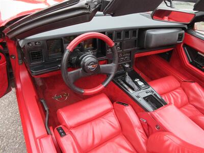 1987 Chevrolet Corvette Convertible - Photo 30 - Bohemia, NY 11716