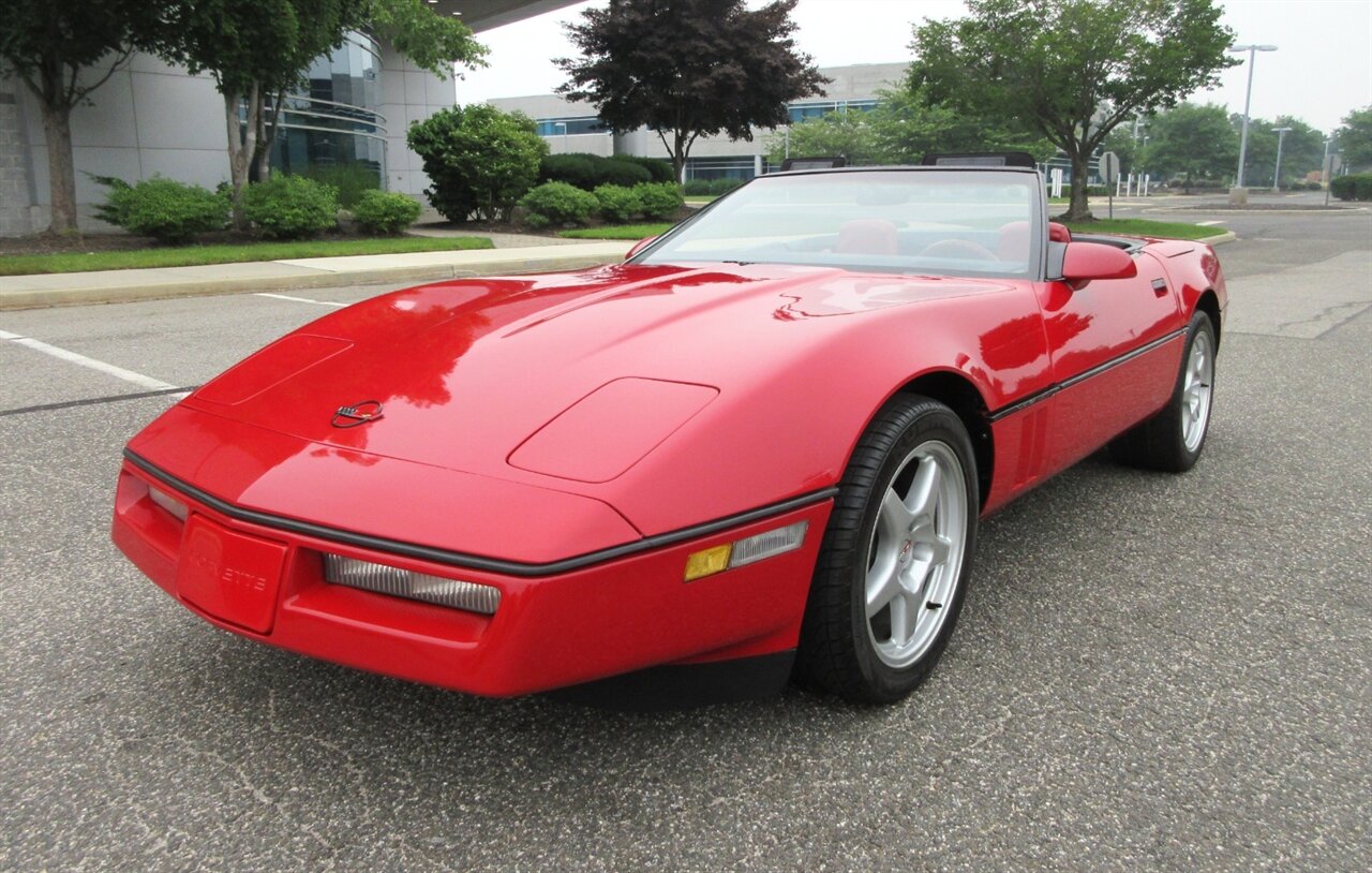 1987 Chevrolet Corvette Convertible   - Photo 1 - Bohemia, NY 11716