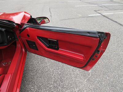 1987 Chevrolet Corvette Convertible - Photo 45 - Bohemia, NY 11716