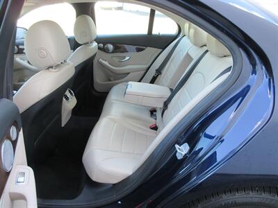 2015 Mercedes-Benz C 300 4MATIC - Photo 38 - Bohemia, NY 11716