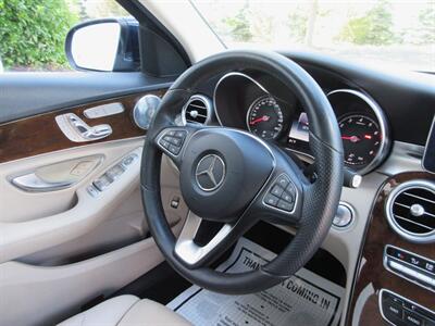 2015 Mercedes-Benz C 300 4MATIC - Photo 25 - Bohemia, NY 11716