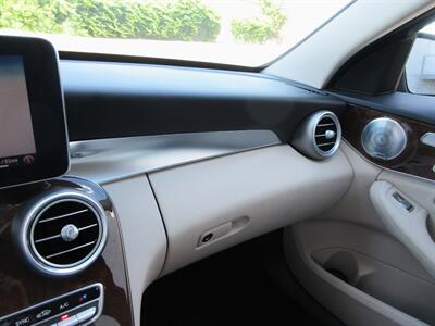 2015 Mercedes-Benz C 300 4MATIC - Photo 31 - Bohemia, NY 11716