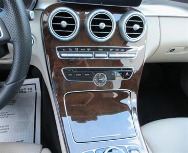 2015 Mercedes-Benz C 300 4MATIC - Photo 28 - Bohemia, NY 11716
