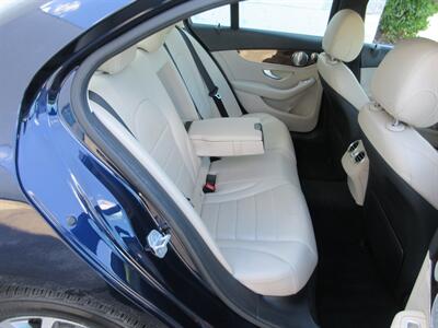 2015 Mercedes-Benz C 300 4MATIC - Photo 42 - Bohemia, NY 11716