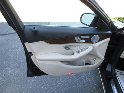 2015 Mercedes-Benz C 300 4MATIC - Photo 20 - Bohemia, NY 11716
