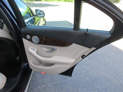 2015 Mercedes-Benz C 300 4MATIC - Photo 43 - Bohemia, NY 11716