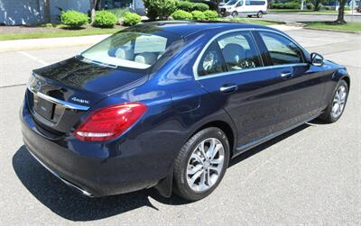 2015 Mercedes-Benz C 300 4MATIC - Photo 8 - Bohemia, NY 11716