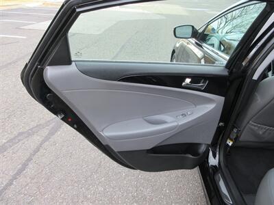 2011 Hyundai Sonata Limited - Photo 47 - Bohemia, NY 11716