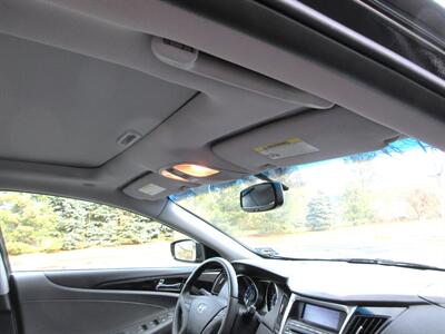 2011 Hyundai Sonata Limited - Photo 43 - Bohemia, NY 11716