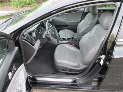 2011 Hyundai Sonata Limited - Photo 33 - Bohemia, NY 11716
