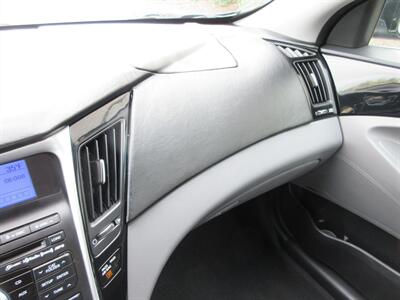 2011 Hyundai Sonata Limited - Photo 40 - Bohemia, NY 11716