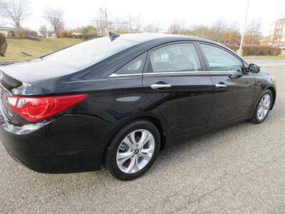 2011 Hyundai Sonata Limited - Photo 25 - Bohemia, NY 11716