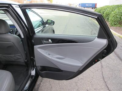 2011 Hyundai Sonata Limited - Photo 53 - Bohemia, NY 11716