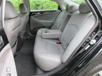 2011 Hyundai Sonata Limited - Photo 48 - Bohemia, NY 11716